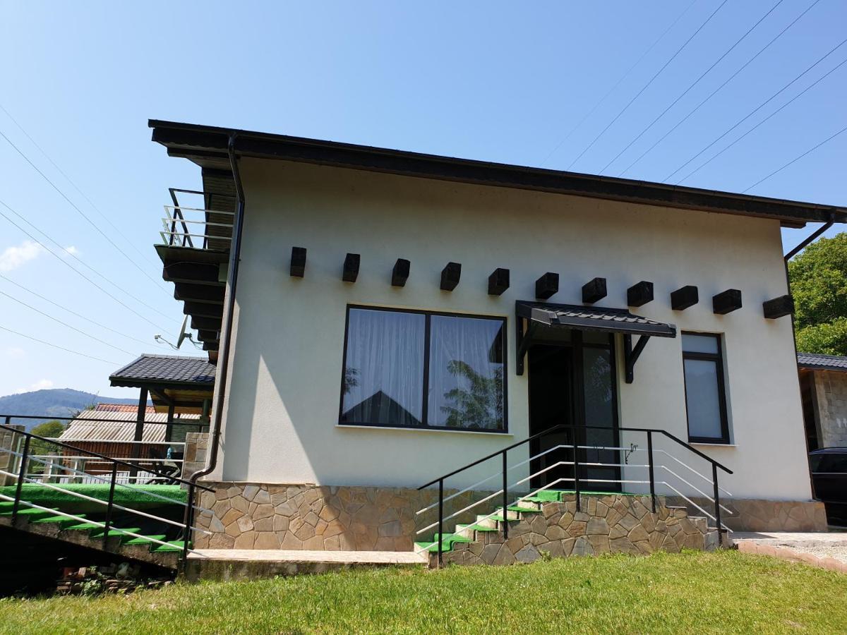 Casa Yla Βίλα Πιάτρα Νέαμτς Εξωτερικό φωτογραφία